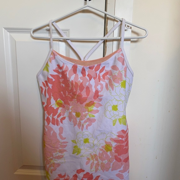 Lululemon tank top - Picture 1 of 3